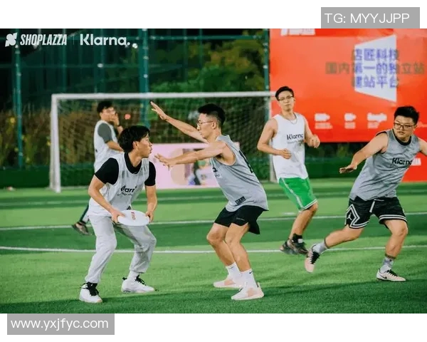 重庆飞盘队灵活性引发热议赛场表现与战术选择的深度探讨