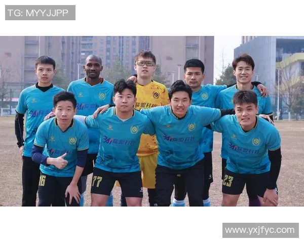 赛后分析：西安足球队与深圳足球队的表现与状态对比解析