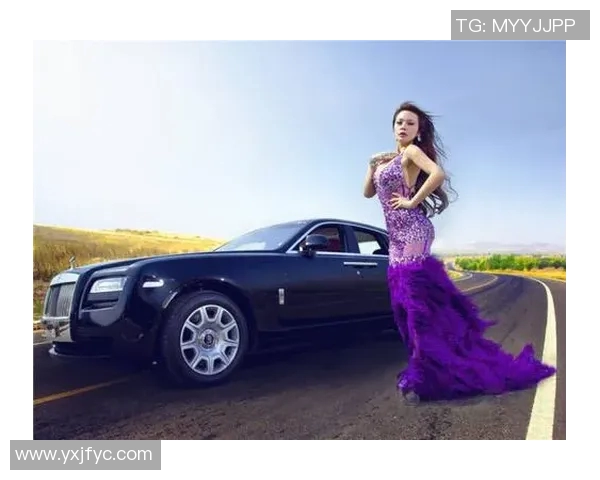 足球明星与最美女友的浪漫故事揭示他们背后的爱情与支持