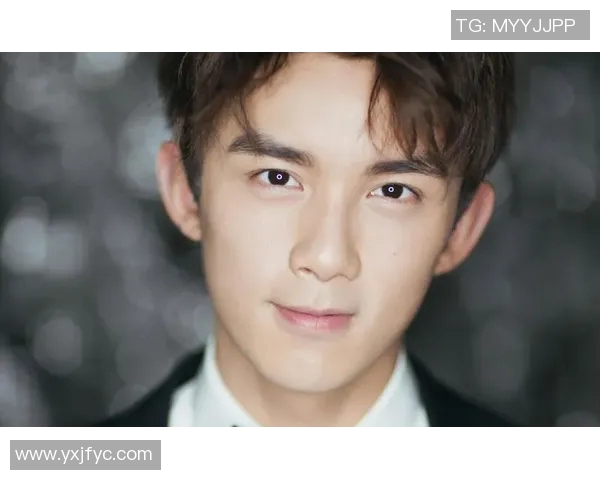 足球明星吴磊的魅力头像解析及其在足球界的影响力探讨